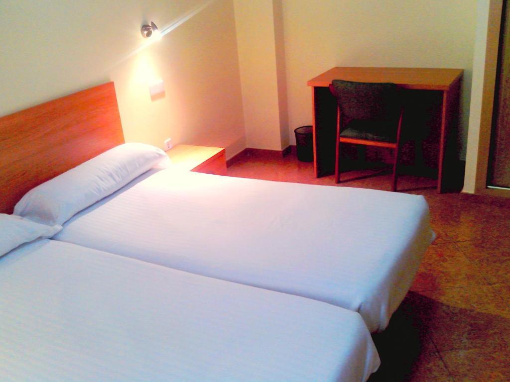 Hotel Rc Ramon Y Cajal Cuenca  Chambre photo